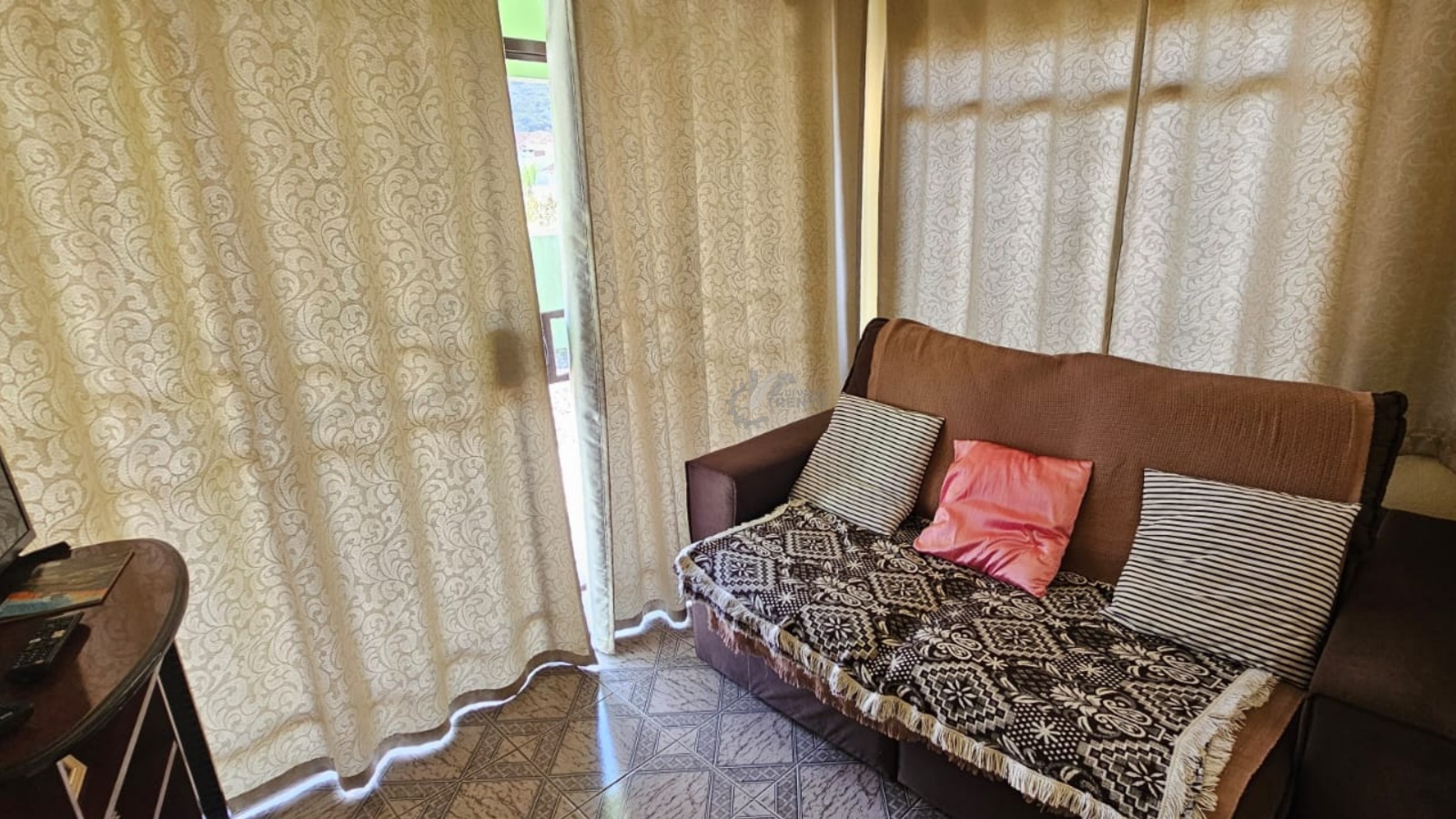 WhatsApp Image 2025-11-17 at 13.28.32.jpeg